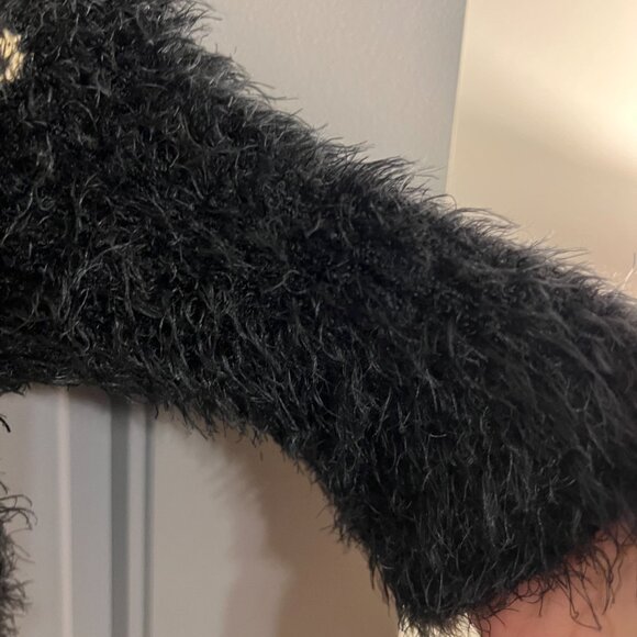 Women's Cardigan - Picture 2 of 4